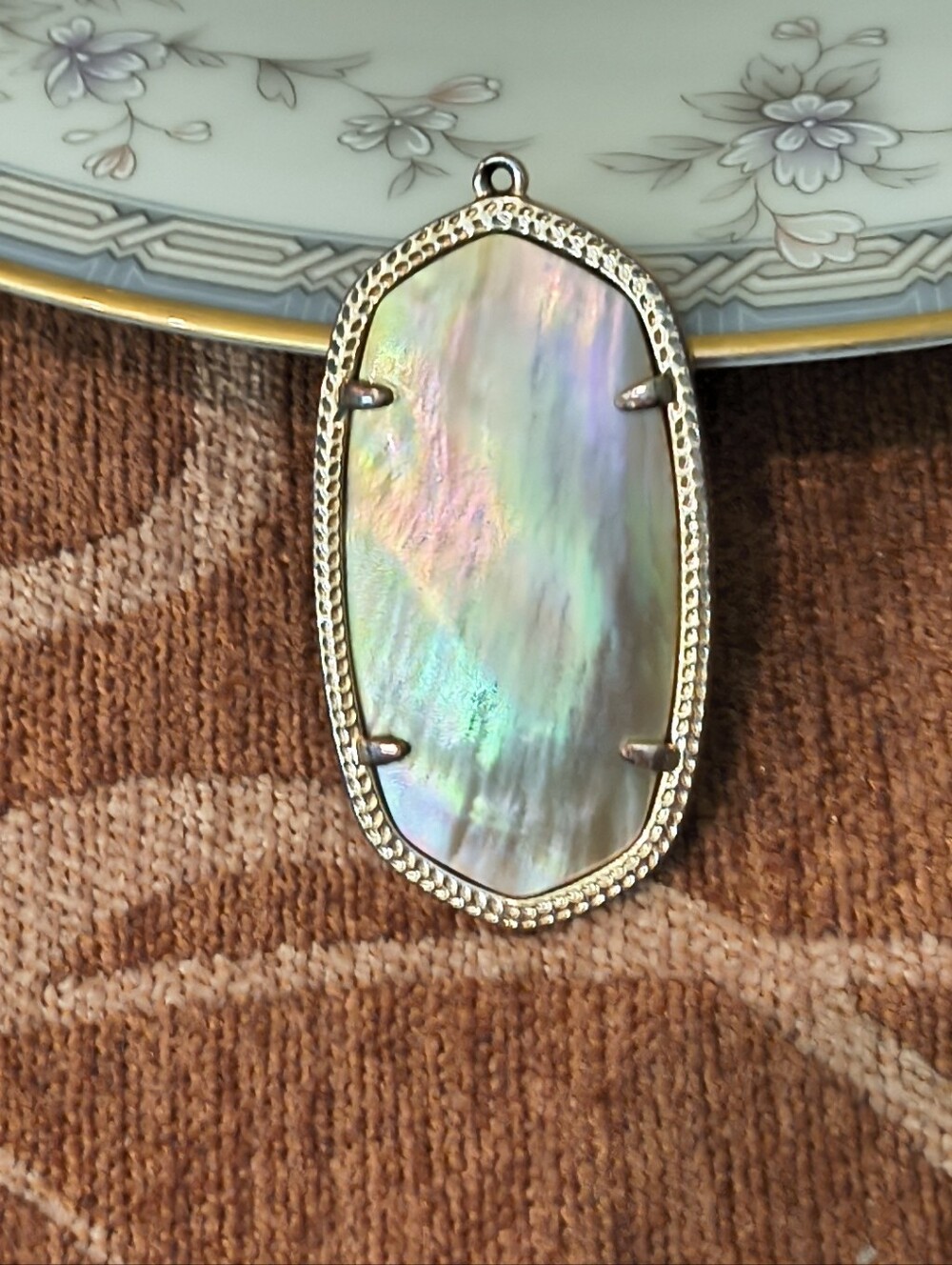 Large Kendra Scott Rainbow Mother Of Pearl Gold Plated Pendant for Necklace